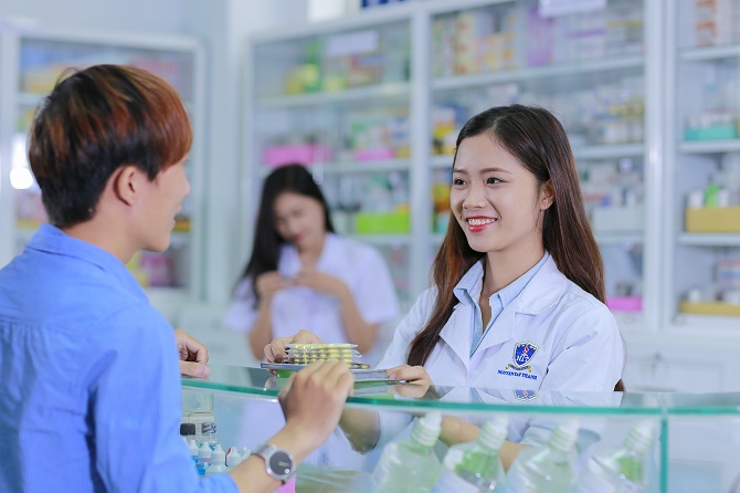 Tuyển sinh liên thông Đại học ngành Dược chính quy 